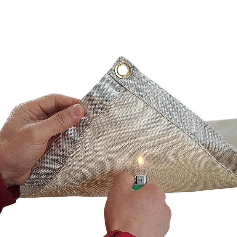 بساط شواء مقاوم للحريق، وسادة  - مراجعة Outdoor Camping Grill وسعره